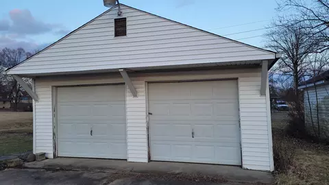 105 S State St, Markleville, IN 46056 photo 20