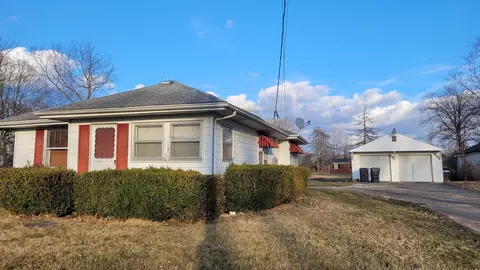105 S State St, Markleville, IN 46056 photo 2