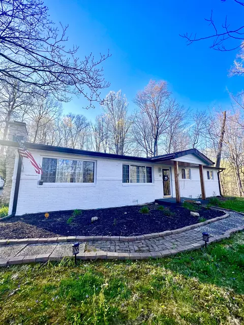 1854 Gila Bend Rd, Avon, IN 46123