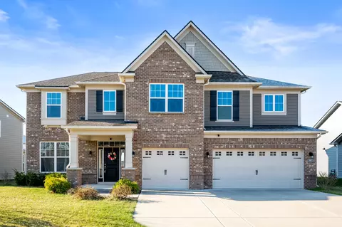16163 Sedalia Dr, Fishers, IN 46040