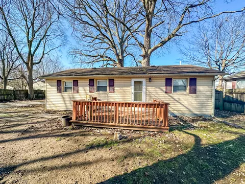2424 S Lyons Ave, Indianapolis, IN 46241