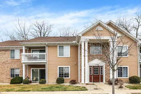 6524 Emerald Hill Ct #206, Indianapolis, IN 46237