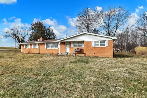 5441 W Sarah Myers Dr, West Terre Haute, IN 47885