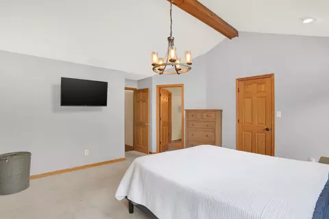 Bedroom - 6392 E County Road 600 S, Plainfield, IN 46168 photo 4 of 9