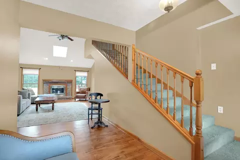 Entry Way - 6392 E County Road 600 S, Plainfield, IN 46168 photo 2 of 4