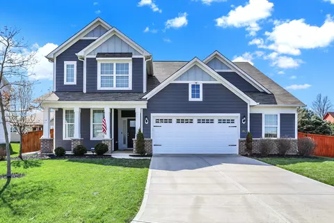 8253 Terryglass Ct, Avon, IN 46123
