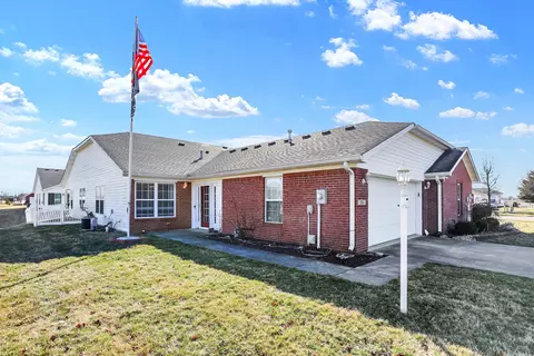 201 Reagan Cir, Franklin, IN 46131