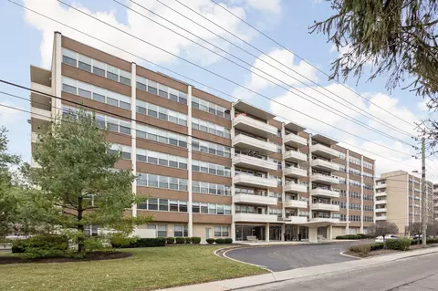 25 E 40th St #2K, Indianapolis, IN 46205