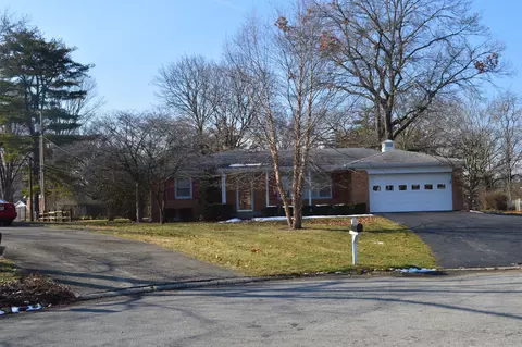 7147 Gillespie Ct, Indianapolis, IN 46214