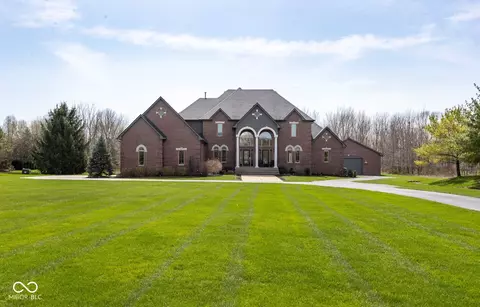 4499 W 131st St, Westfield, IN 46074