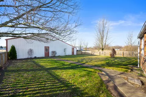 Exterior - 3061 W 1050 S, Pendleton, IN 46064 photo 6 of 9