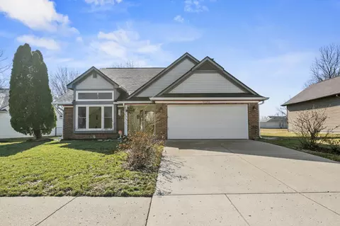 11149 Baycreek Dr, Indianapolis, IN 46236