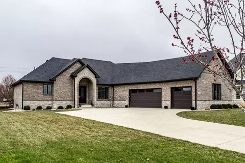 7933 Stonebriar Way, Indianapolis, IN 46259