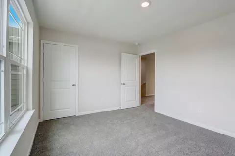 Bedroom - 640 Blarney Dr, Pendleton, IN 46064 photo 6 of 11