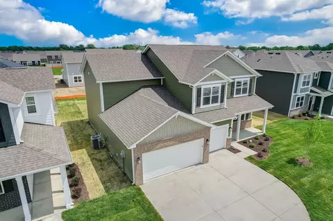 View/Area - 640 Blarney Dr, Pendleton, IN 46064 photo 1 of 19