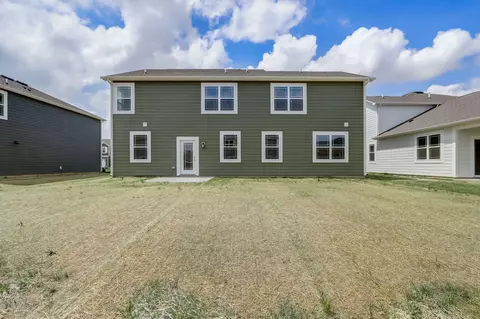 Exterior - 640 Blarney Dr, Pendleton, IN 46064 photo 6 of 10