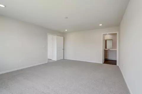 Bedroom - 640 Blarney Dr, Pendleton, IN 46064 photo 11 of 11