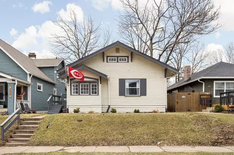 4012 Boulevard Pl, Indianapolis, IN 46208