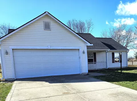 648 Appaloosa Dr N, Bargersville, IN 46106