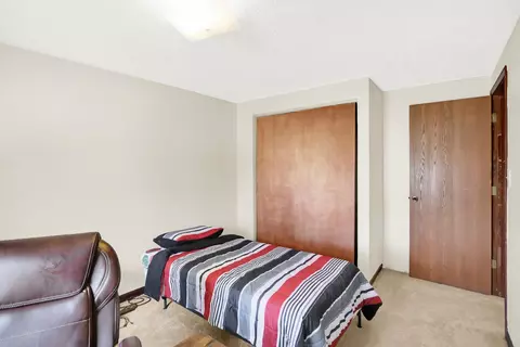 Bedroom - 8176 Pascal Ct, Indianapolis, IN 46268 photo 11 of 12
