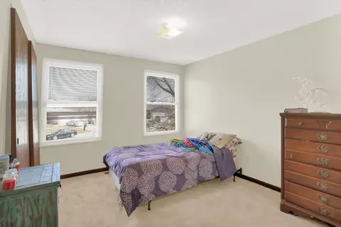 Bedroom - 8176 Pascal Ct, Indianapolis, IN 46268 photo 4 of 12
