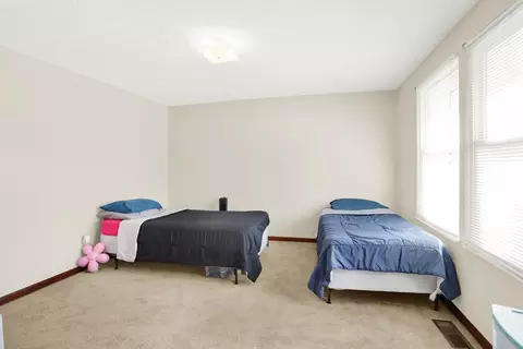 Bedroom - 8176 Pascal Ct, Indianapolis, IN 46268 photo 7 of 12