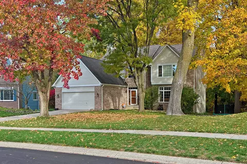 6258 Dover Ct, Fishers, IN 46038