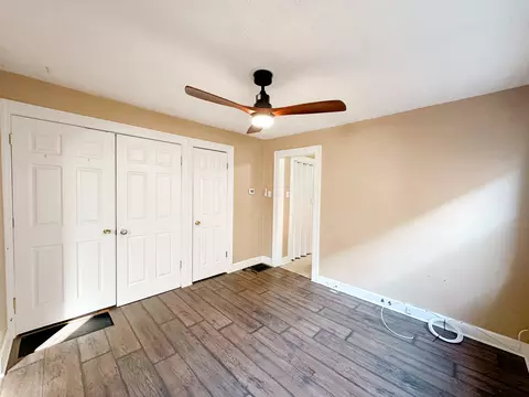 3922 E 10th St, Indianapolis, IN 46201 photo 4