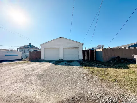 3922 E 10th St, Indianapolis, IN 46201 photo 19