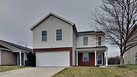 692 Adagio Dr, Greenwood, IN 46143