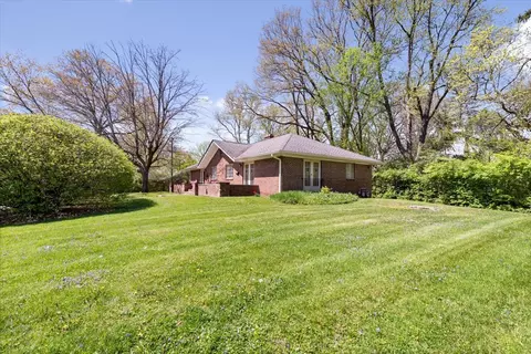 148 W 52nd St, Indianapolis, IN 46208