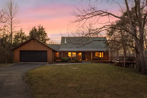 1932 W 725 S, Trafalgar, IN 46181