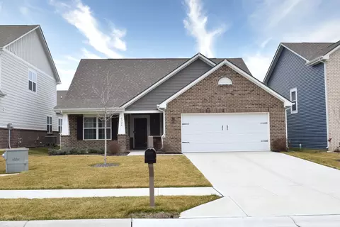 5744 Cherrywood Ln, Mccordsville, IN 46055