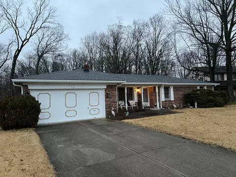 578 Vista Ct, Avon, IN 46123