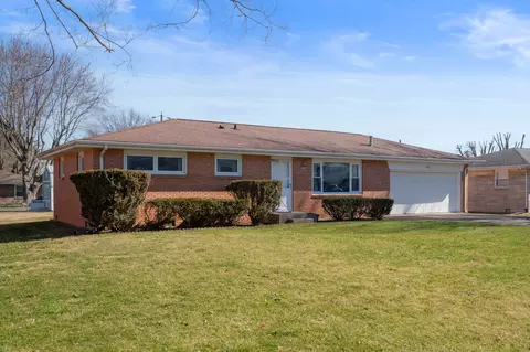 3502 Lauriston Dr, New Castle, IN 47362