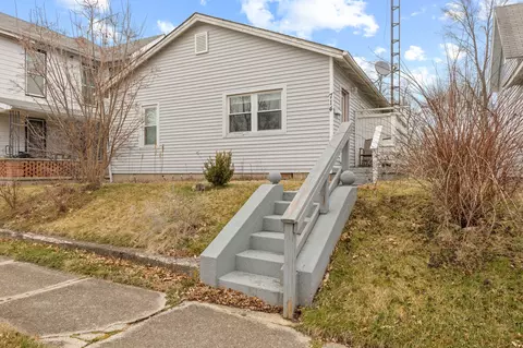 714 N Oliver St, Rushville, IN 46173