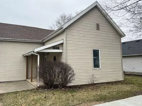 711 Mill St, Crawfordsville, IN 47933