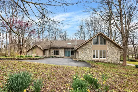 7620 Almaden Ct, Indianapolis, IN 46278