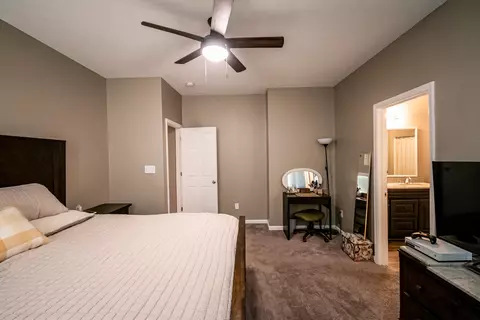 Bedroom - 8125 Ambrosia Ln, Pendleton, IN 46064 photo 3 of 7