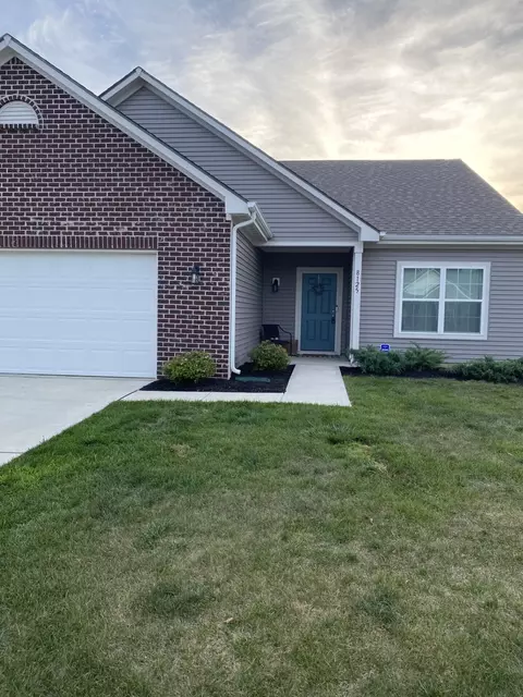 8125 Ambrosia Ln, Pendleton, IN 46064