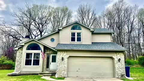 3202 Summerfield Dr, Indianapolis, IN 46214