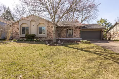8125 Tanager Ln, Indianapolis, IN 46256