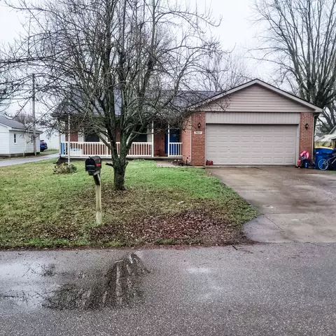 629 Poplar St, Whiteland, IN 46184