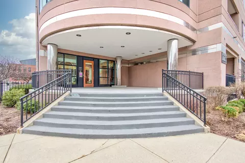 225 N New Jersey St #41, Indianapolis, IN 46204