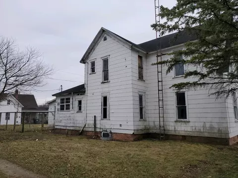 Exterior - 157 S Broad St, Dunkirk, IN 47336 photo 3 of 4
