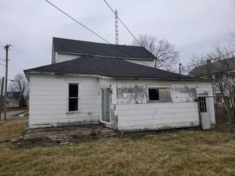Exterior - 157 S Broad St, Dunkirk, IN 47336 photo 4 of 4