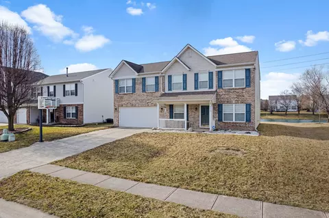 6536 Hunters Rdg N, Zionsville, IN 46077