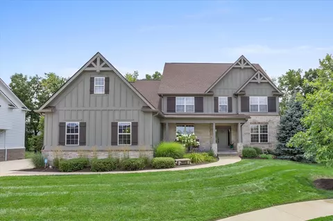 2617 Old Vines Dr, Westfield, IN 46074