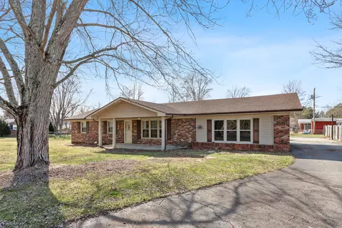 8215 N Brooks Ln, Scipio, IN 47273