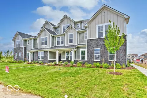 5723 Cr W 750, Mccordsville, IN 46055